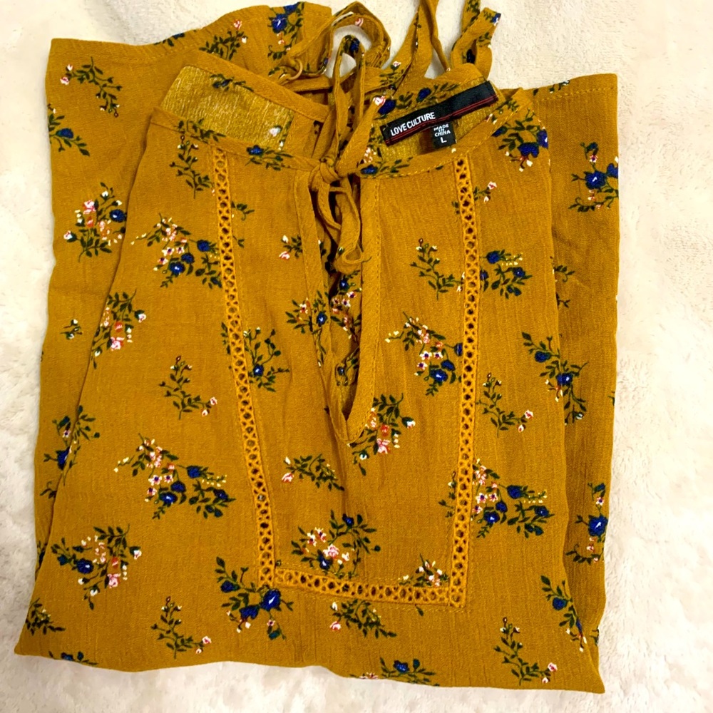 Love culture blouse